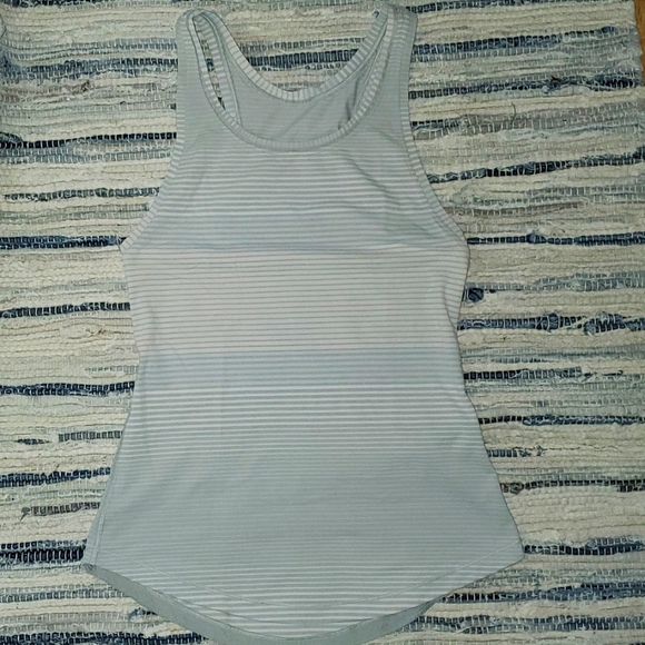 Lululemon Tank Top - Picture 1 of 2